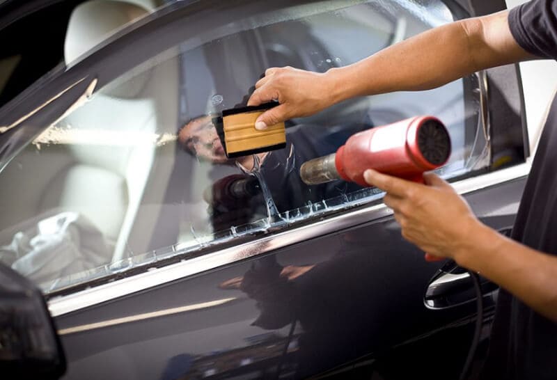 Dán phim cách nhiệt ô tô